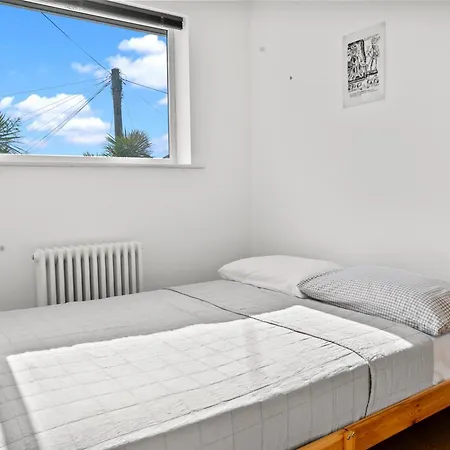 Casa de Férias Comfy Gem 3 Bedroom By Altoluxoexperience Short Lets & Serviced With Free Wifi & Parking