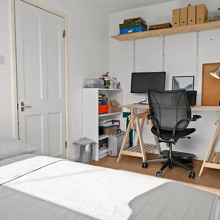 Comfy Gem 3 Bedroom By Altoluxoexperience Short Lets & Serviced With Free Wifi & Parking Σπίτι διακοπών Μπρίστολ