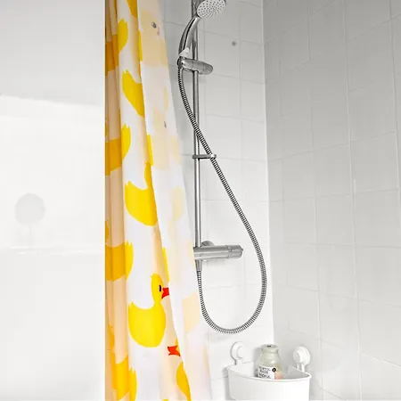 בית נופש Comfy Gem 3 Bedroom By Altoluxoexperience Short Lets & Serviced With Free Wifi & Parking *