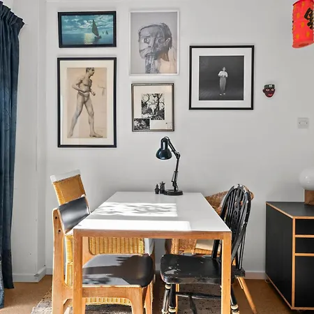 Comfy Gem 3 Bedroom By Altoluxoexperience Short Lets & Serviced With Free Wifi & Parking * Bristol