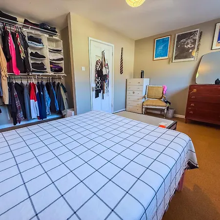 Comfy Gem 3 Bedroom By Altoluxoexperience Short Lets & Serviced With Free Wifi & Parking Nyaraló Bristol